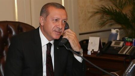 Cumhurbaşkanı Erdoğan, Paris’teki Türk vatandaşlarına telefonda seslendi