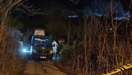 Eyüpsultan’da kaza: Yanan otomobildeki biri polis iki kişi hayatını kaybetti